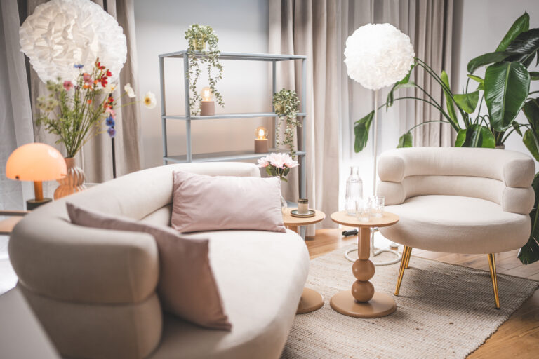 RoyalStudio light www 17